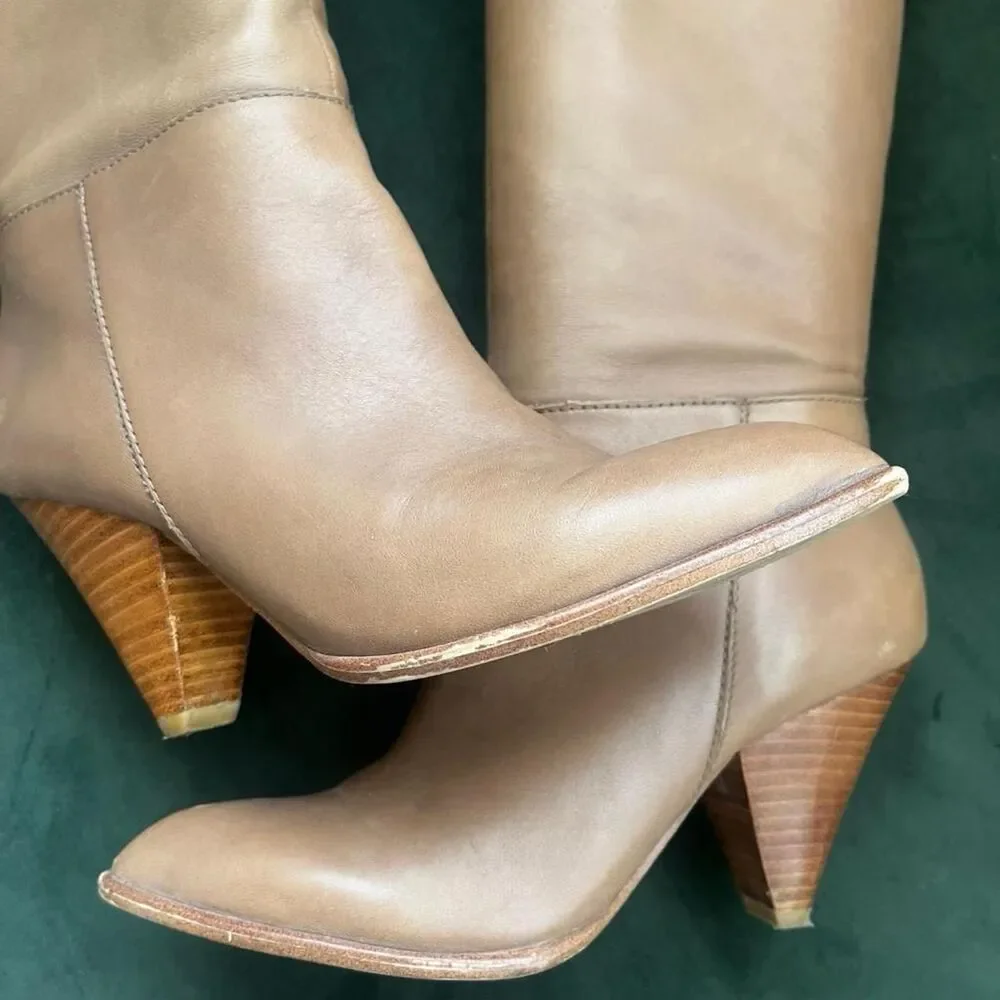 B. Makowsky Tan Leather Knee High Boots 6.5 Geometric Western Pull On Y2K